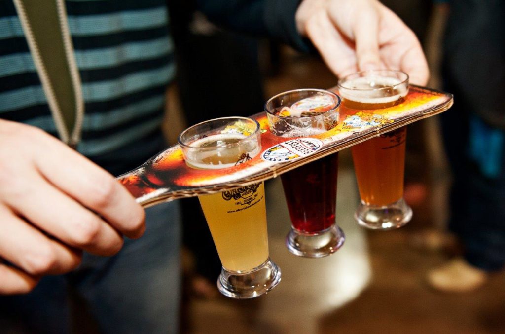 WHAT TO EXPECT AT OKTOBERFEST - CASK TAPPING SCHEDULE, EXHIBITORS, MUSIC & MORE!